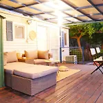 Seaside Garden *