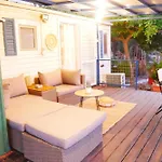 Prázdninový dům Seaside Garden *