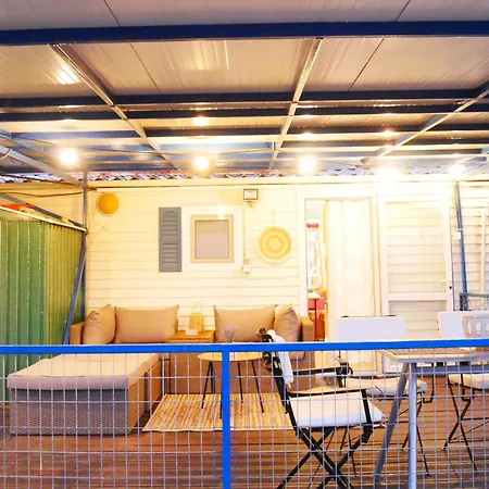 Prázdninový dům Seaside Garden *